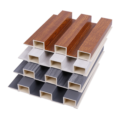 คุณภาพ กำหนดเอง Co Extruded WPC Wood Panel Wall Board ทนไฟ โรงงาน